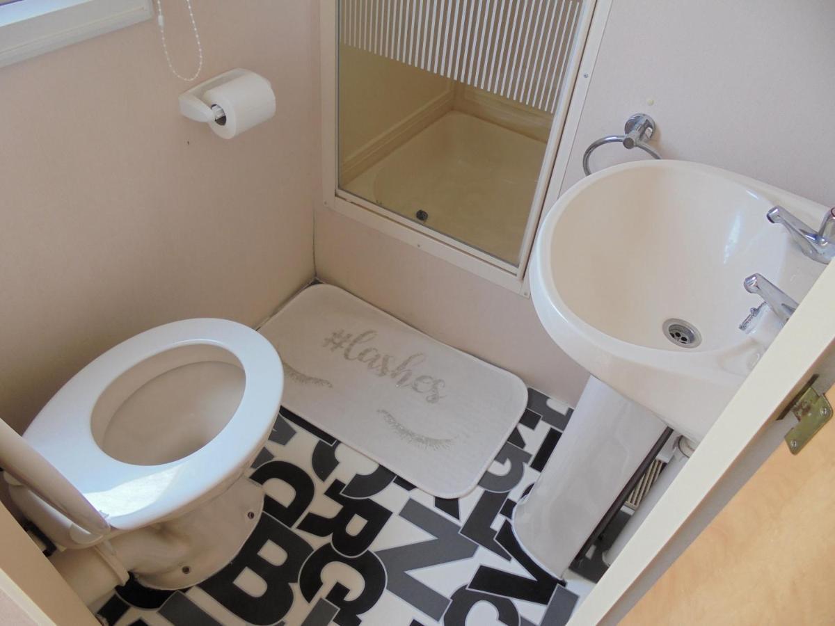 Golden Sands: Mirage Iiii:- 6 Berth, Access To The Beach Инголдмелс Экстерьер фото